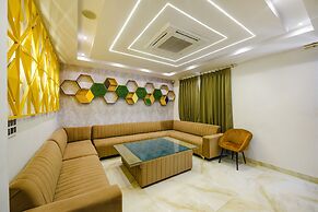 Fabhotel Prime The Posh