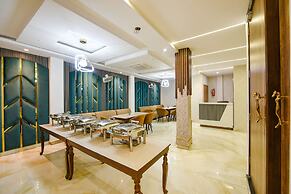 Fabhotel Prime The Posh