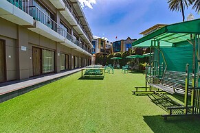 Fabhotel Prime Maya Palace