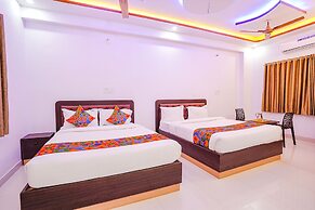 Fabhotel Sri Ram Comforts