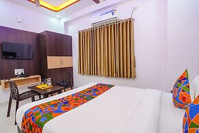 Fabhotel Sri Ram Comforts