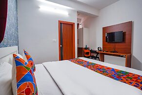 Fabhotel Royal Platinum Suites