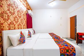 Fabhotel Royal Platinum Suites