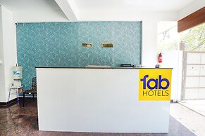 Fabhotel Royal Platinum Suites