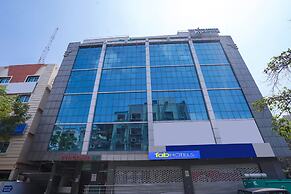 Fabhotel Gvr Grand