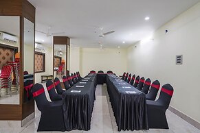 Fabhotel Gvr Grand