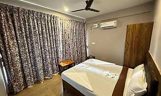 Fabhotel Morjim Cottages