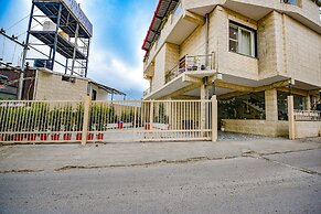 Fabhotel Lake View Ii