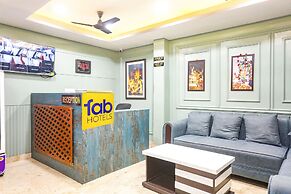 FabHotel Hari Kunj 900 m from Kashi Vishwanath Temple