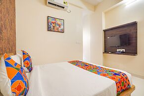 Fabhotel Grand Vista Inn