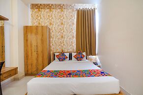 Fabhotel Grand Vista Inn