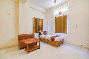 Fabhotel Grand Vista Inn