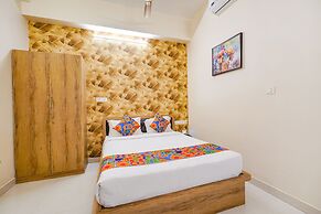 Fabhotel Grand Vista Inn