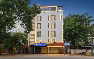 Fabhotel Wr Grand