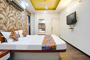 Fabhotel Saroj Inn