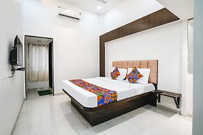 Fabhotel Saroj Inn