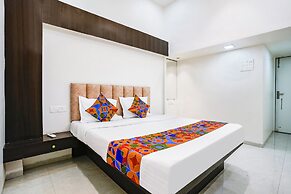 Fabhotel Saroj Inn