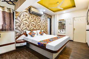 Fabhotel Saroj Inn