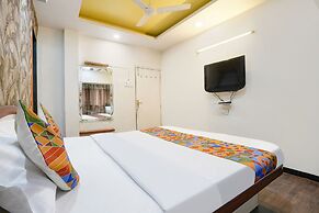 Fabhotel Saroj Inn