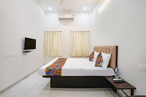 Fabhotel Saroj Inn