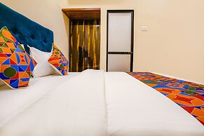 Fabexpress Kurla Inn