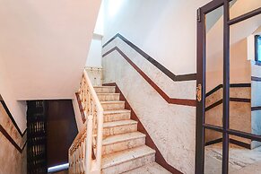 Fabhotel Seven Olives