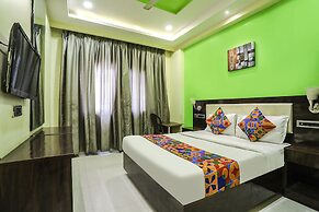 Fabhotel Starlight Nx