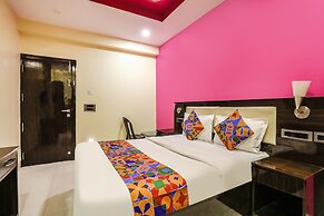 Fabhotel Starlight Nx