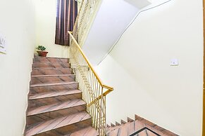 FabHotel The Hudco Grand