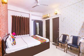 FabHotel The Hudco Grand