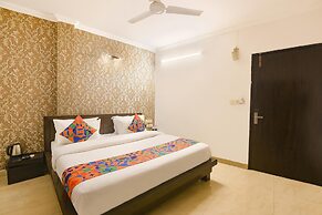 FabHotel The Hudco Grand