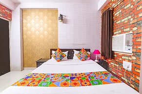 FabHotel The Hudco Grand