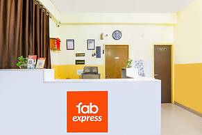 FabHotel The Hudco Grand