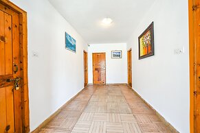 Fabhotel Kanchnikoot