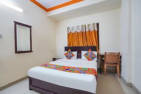 Fabhotel Century Gardens