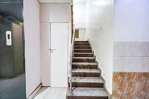 Fabhotel Century Gardens