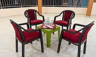 Fabhotel Cm Palace I