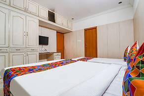 Fabhotel Nest Inn Service Apartment