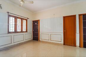 Fabhotel Nest Inn Service Apartment