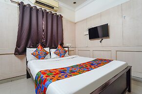 Fabhotel Nest Inn Service Apartment