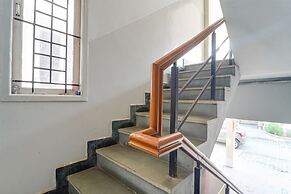 Fabhotel Nest Inn Service Apartment