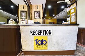 Fabhotel Sanjay Palace
