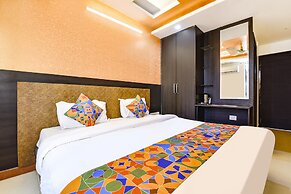 Fabhotel Sanjay Palace