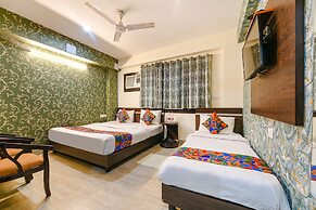 Fabhotel Palm Majestic