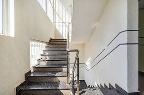 Fabhotel Emirates Inn