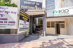 Fabhotel Emirates Inn