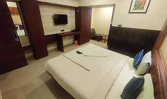 Fabhotel Adya Classic