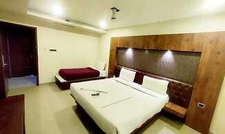 Fabhotel Adya Classic