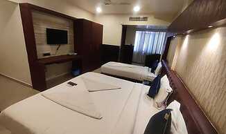 Fabhotel Adya Classic