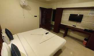 Fabhotel Adya Classic